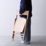 折りたたみ椅子　無垢材　秋山木工株式会社